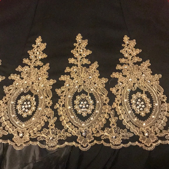 Prom Dress - Picture 5 of 7